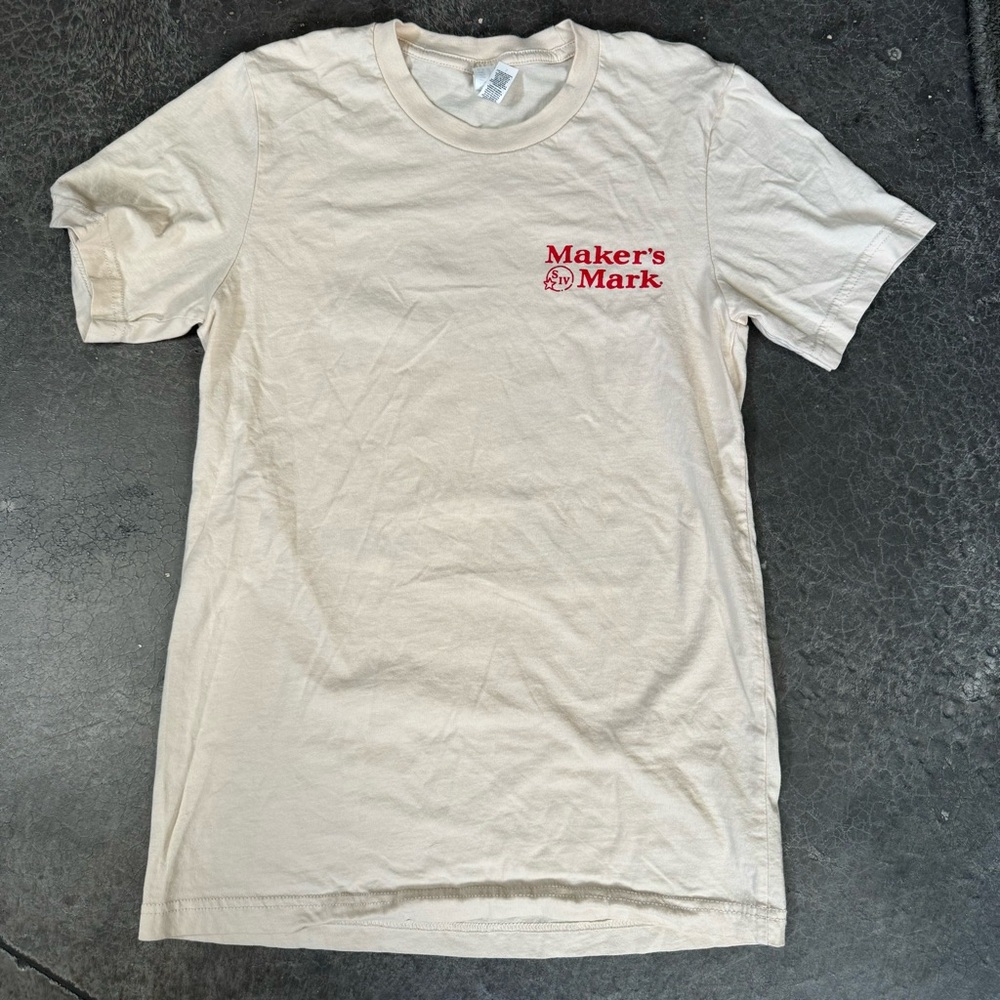 Small tshirt with makers mark on front Moscow mule on back Edgewater madison